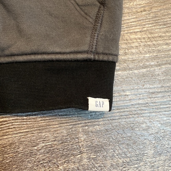 BATMAN Gap Sweatshirt - Picture 3 of 5